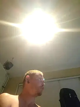 piercingpikn Webbikameraesitys
