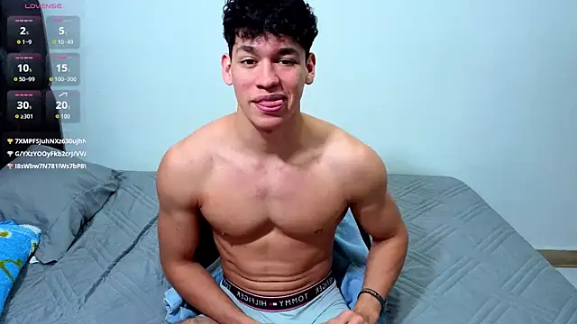 הופעת וובקאם של Luke_Muscle