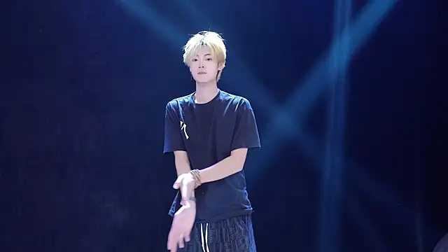 عرض كام NCT-111