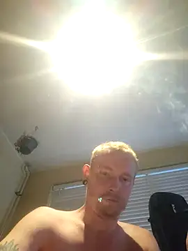 piercingpik webcam show