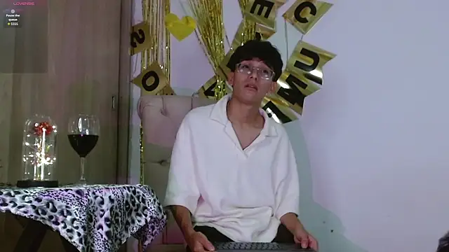 Webkamerová show noah_millerx