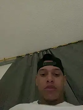 Show de larryworld na webcam