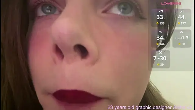 tasty_stranger_aishe's Webcam Show