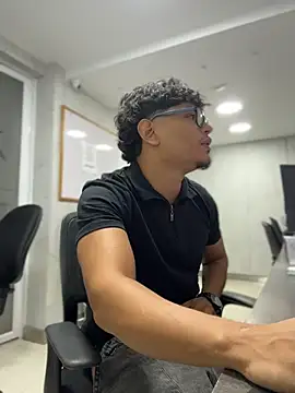 alekzamo Webcam Show