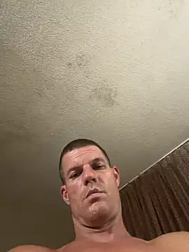 JockNThirsty: διαδικτυακό σόου στην κάμερα