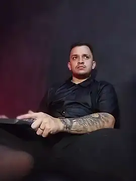 Tonny_paganni 在線直播表演