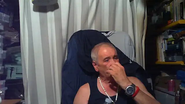 nonnomaturobisex Webcamshow