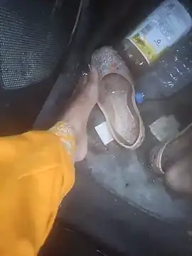 YOURBHABI143 网络视讯表演