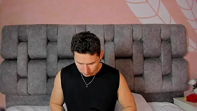 Webkamerová show Izui_Pierce