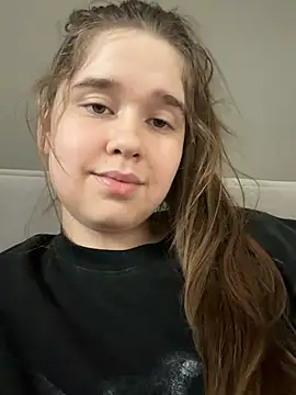 HornyGirlH – Kamerová šou