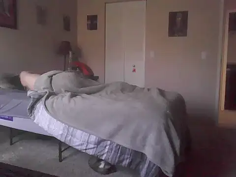 unlatinosatiro webcam show
