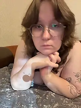 jullythefattyn Webbikameraesitys