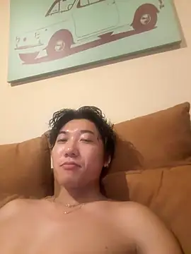 YourBadboy718 Show in webcam
