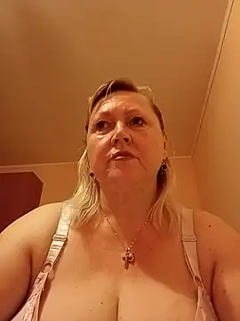 I_amVeronicle: вебкам-шоу