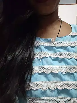 anjali2351 在線直播表演