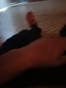 DahGDBB webcam show
