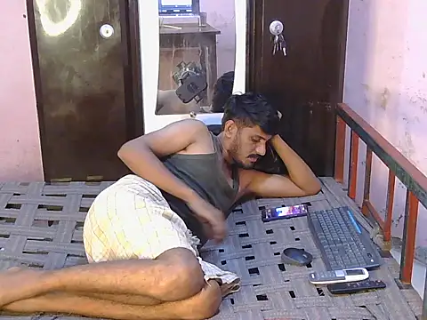 HotXKrish Adlı Modelin Web Kamerası Şovu
