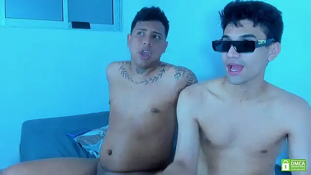 Alejandro_and_Deiby 在線直播表演