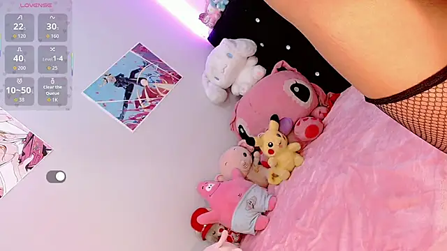 LisaHadiddn Webbikameraesitys