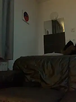 KeanuIsCrimi Webcam Show