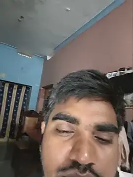 הופעת וובקאם של Harsha_Happy