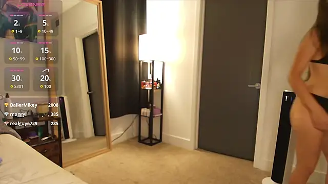 MilaSeren webcam show