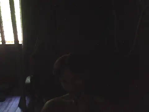 Guy_nextdoor69のウェブカメラショー