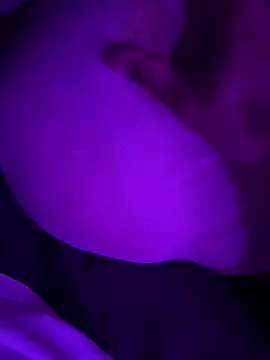 Zonaprohibida webcam show