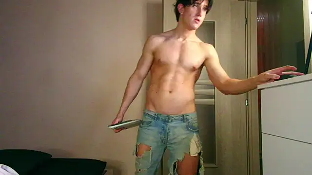 ChristianLevine_ Pertunjukan Webcam