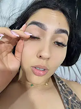 I_AM_SOPHIE_ Show in webcam