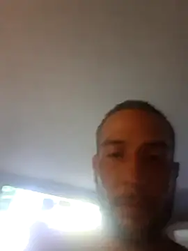 הופעת וובקאם של Envyussfantasy