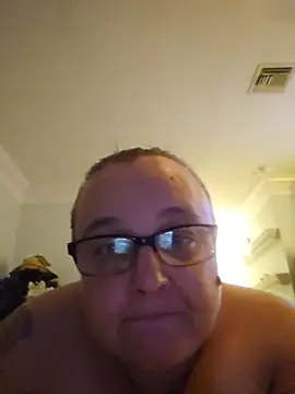 OurDirtyLilSecret88 Webcam show