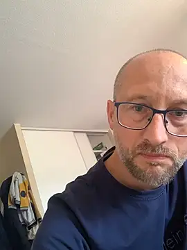 Rosbif69 在線直播表演