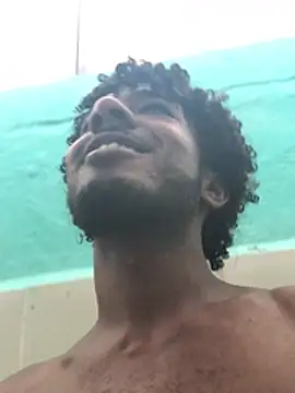 הופעת וובקאם של tumoreno65