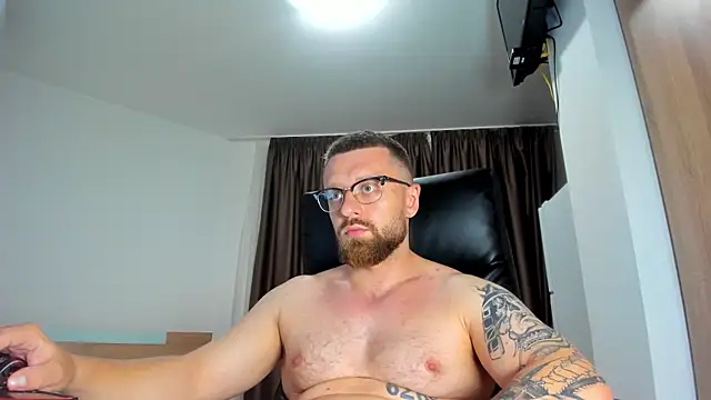 Webkamerová show Findom_guy