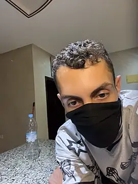 Yassir-xxxl Show Webcam