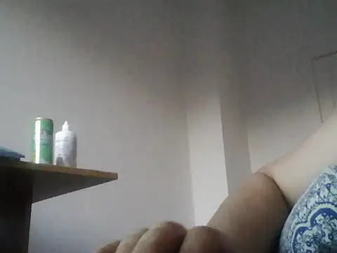 lickthehottie 在線直播表演