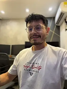 andrewlopezz – webcam-show