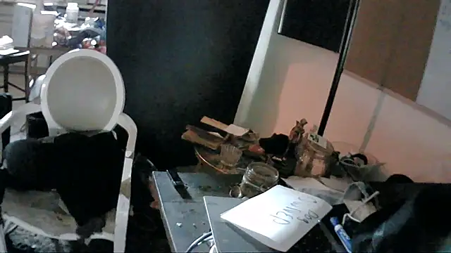 B4KINC webcam show