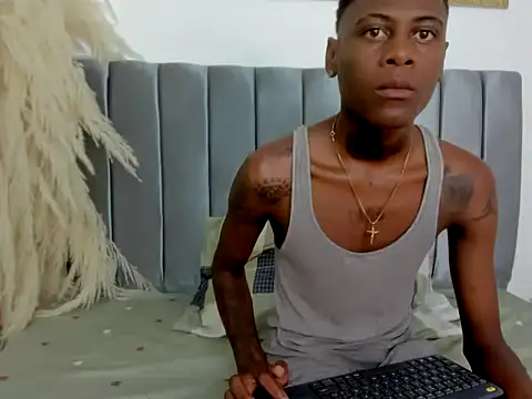 הופעת וובקאם של cofla_sex