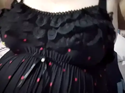 Sara-beela Adlı Modelin Web Kamerası Şovu