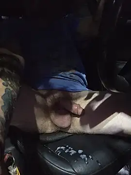 thatguy7733 Show in webcam