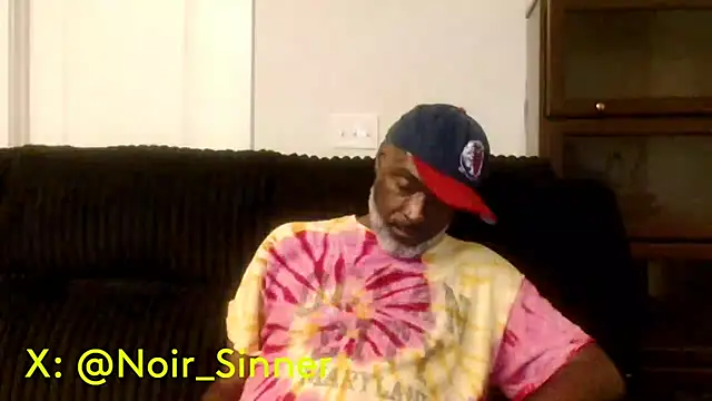 sinnernoir Show in webcam
