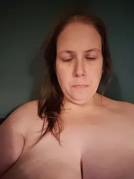 Show de 023thickandjuicy07 na webcam