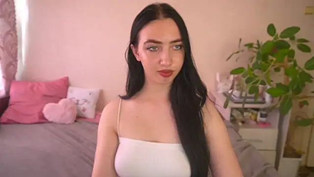 Webkamerová show WildKittenX_