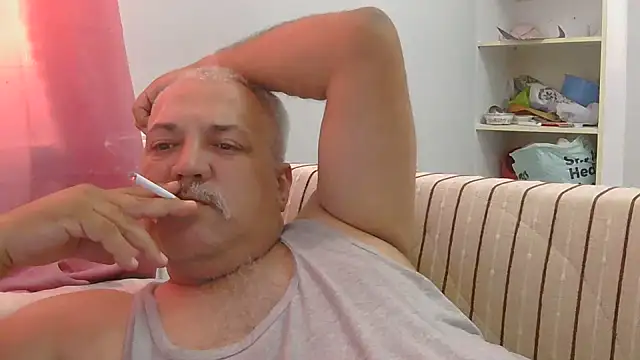 husoizmir Adlı Modelin Web Kamerası Şovu