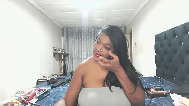 Indianmayaxoxo Live XXX-Chat