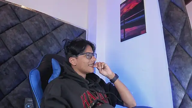 LiamKron Live XXX-chat
