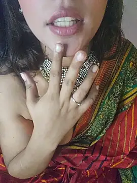 Chat XXX en directo de callmeshreya