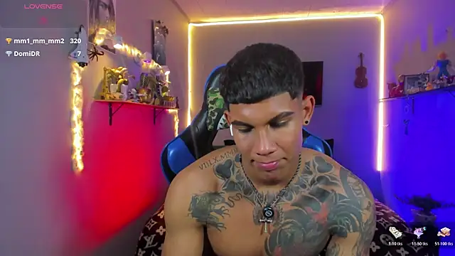 Damian_latinxxx 网络视讯表演